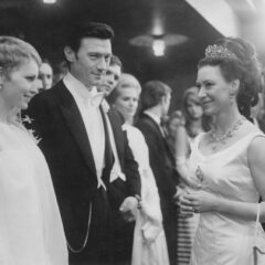 Princess Margaret Wears Tiara Meets Cast From "Taming of the Shrew"
