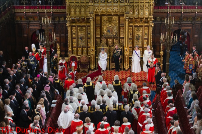 queen elizabeth prepares read queen's speech state opening parliament